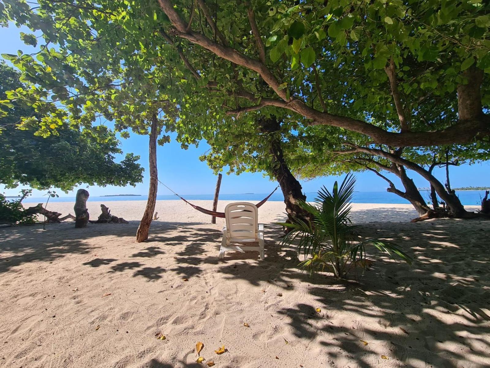 Kamadhoo Inn Eksteriør billede